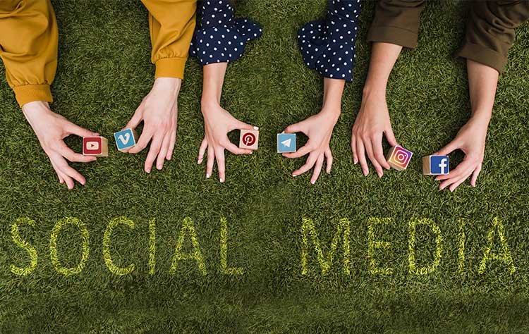 How Social-media Flipped the Digital Marketing World Upside-down Social media marketing