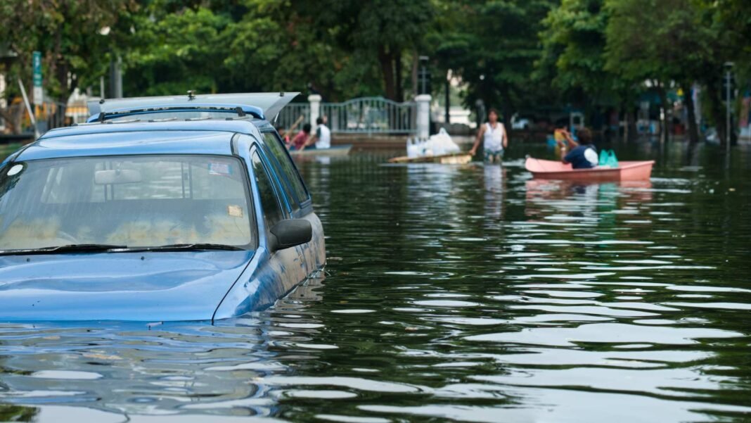 DISASTER STRIKES: Dubai’s Flood with Unprecedented Rainfall and its Impact on the Desert City Dubai's flood