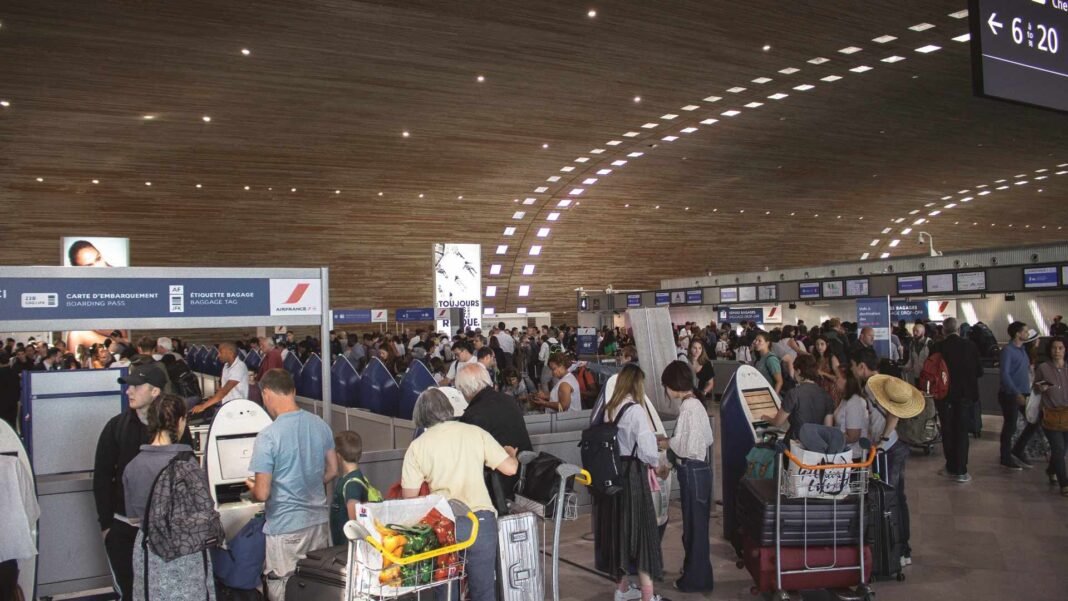 DXB Launches Real-Time Navigation Tool as it Prepares for 3.6 Million Passengers DXB Launches Real-Time Navigation Tool