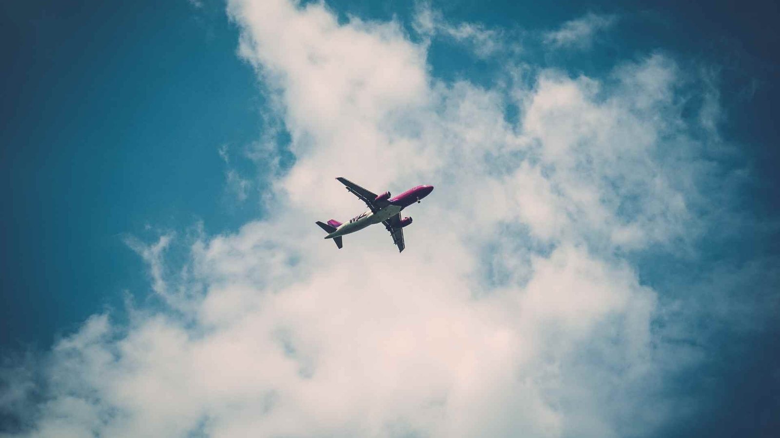 GCAA Announces Resumption of Flights Between UAE and Syria