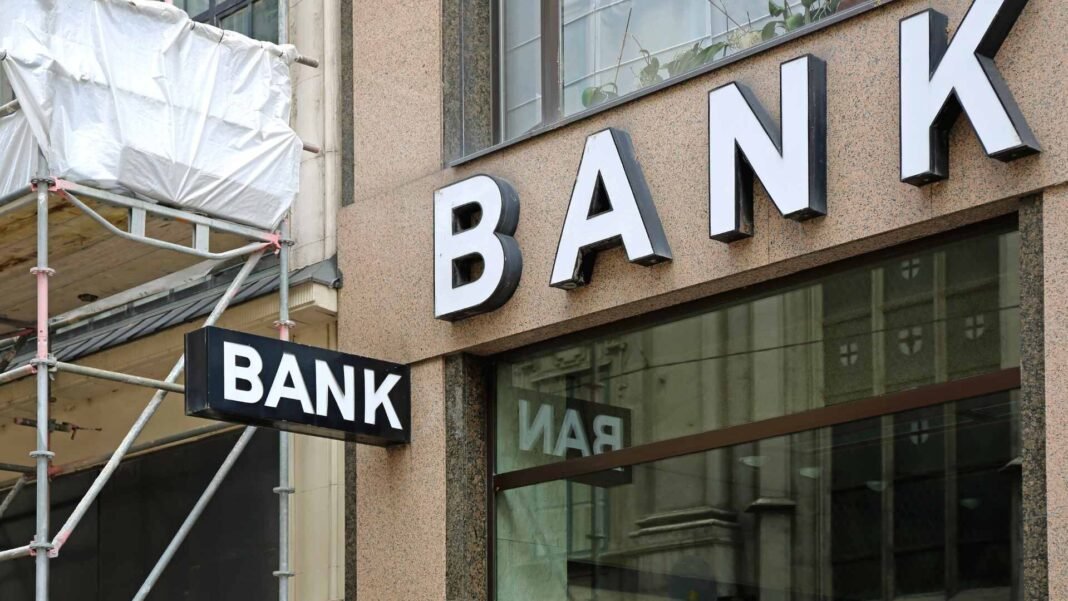 Are UAE Banks Doing Enough to Get Women on Board Are UAE Banks Doing Enough to Get Women on Board